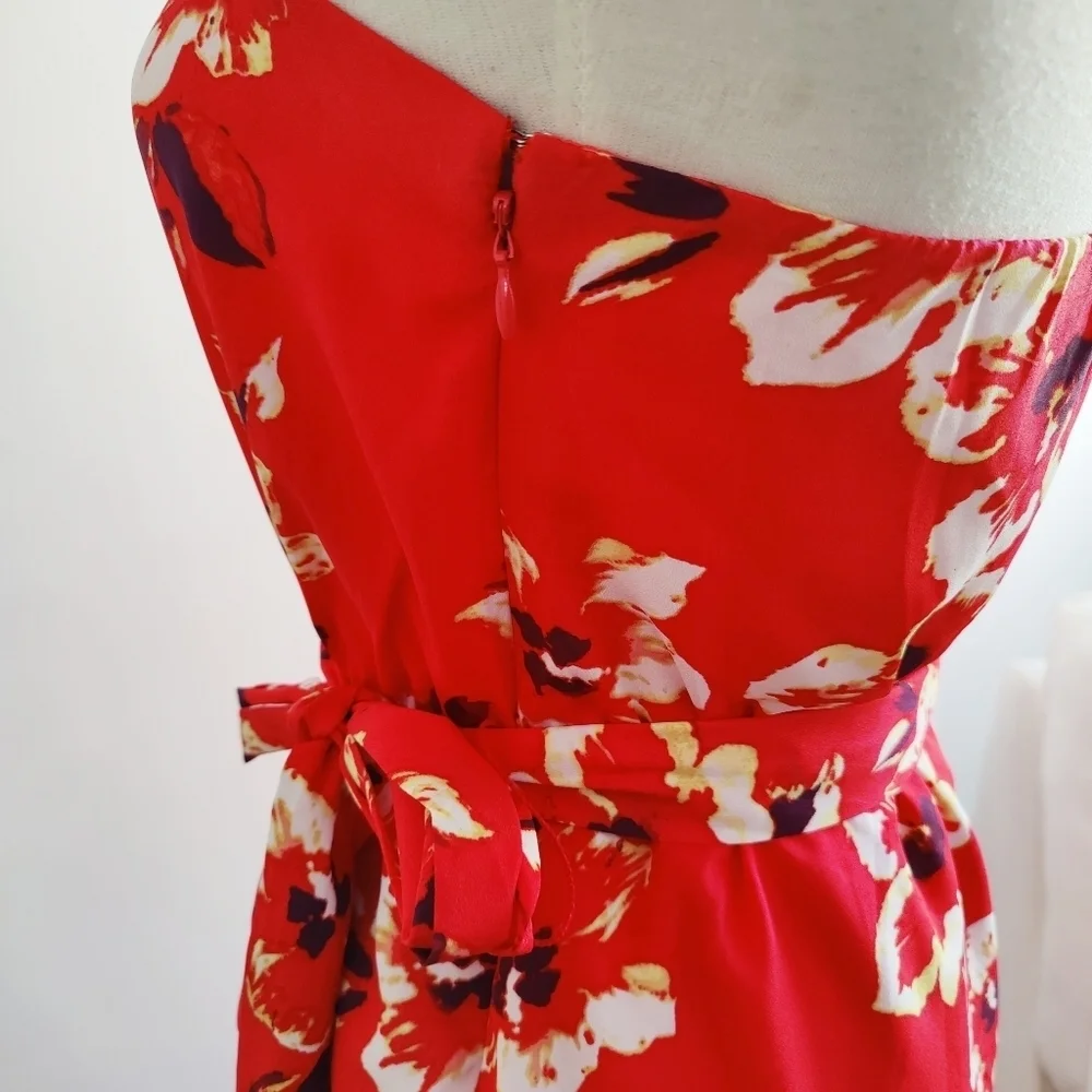 Red Floral Strapless Dress by Express / Size 6 - Picture 8 of 9